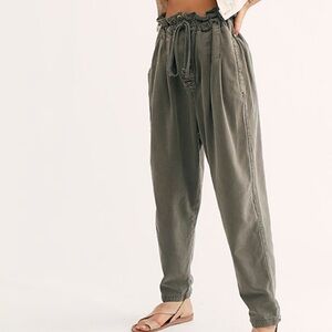 Free People Margate Pleated Trousers in Green